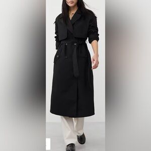Banana Republic: The Timeless Trench Coat - Black